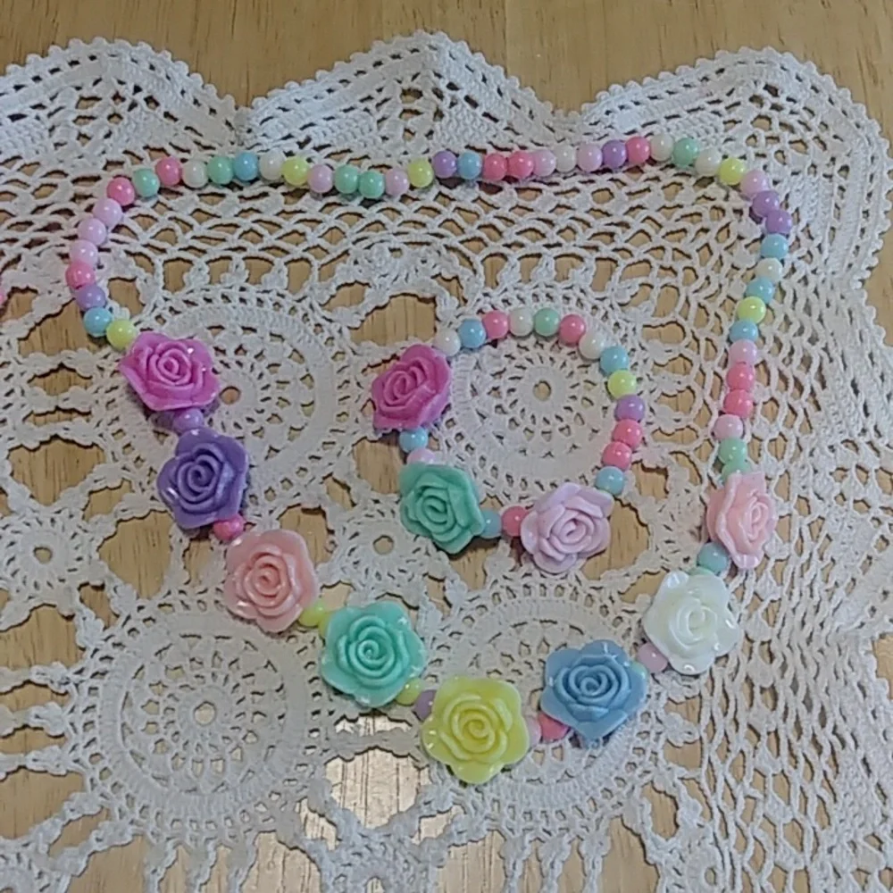 New girl's pastel costume jewelry dress up set